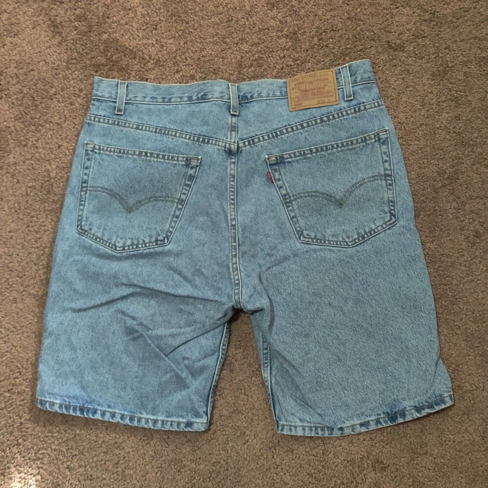Vintage Levi's 505 Jean Shorts Mens 38 Blue Relaxed Fit Black Bat Wing Y2K Jorts - Picture 6 of 8